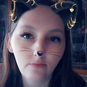 Meet your Posher, Candace